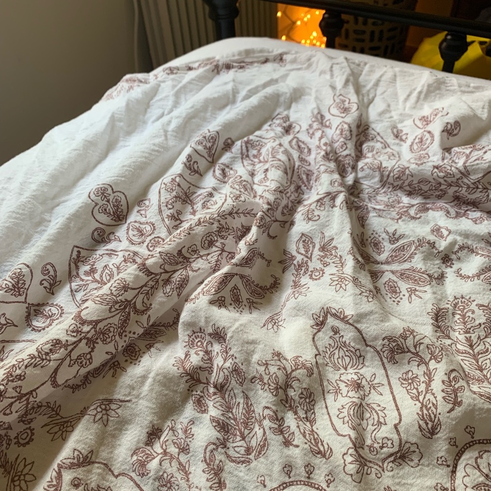 Rose Gold Flowery Urban Outfitters Tapestry